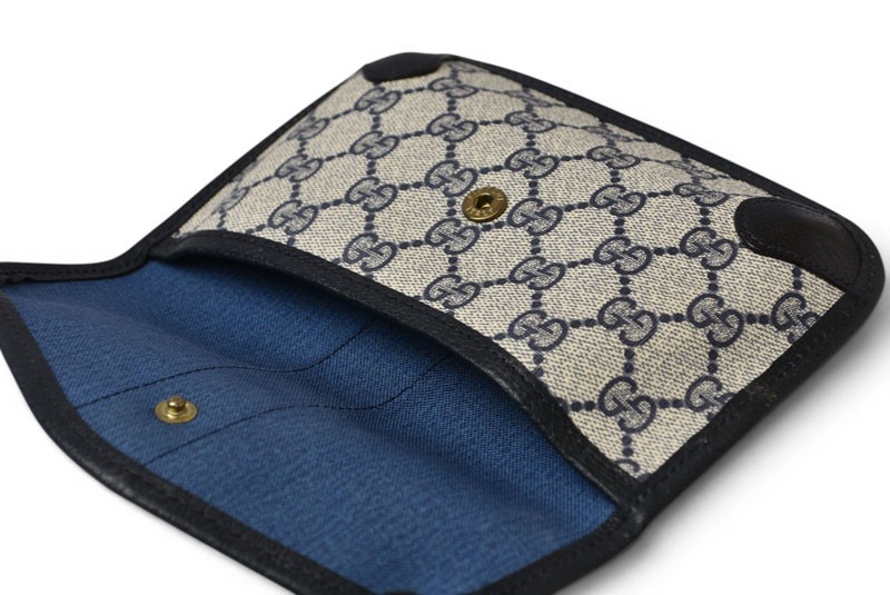 Gucci pouch Authentic Old Gucci/Vintage GG Plus Sherry Line