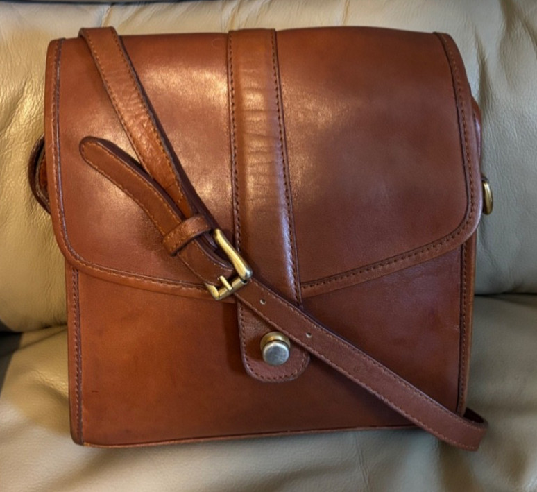 Vintage Coach 9890 Scout Bag