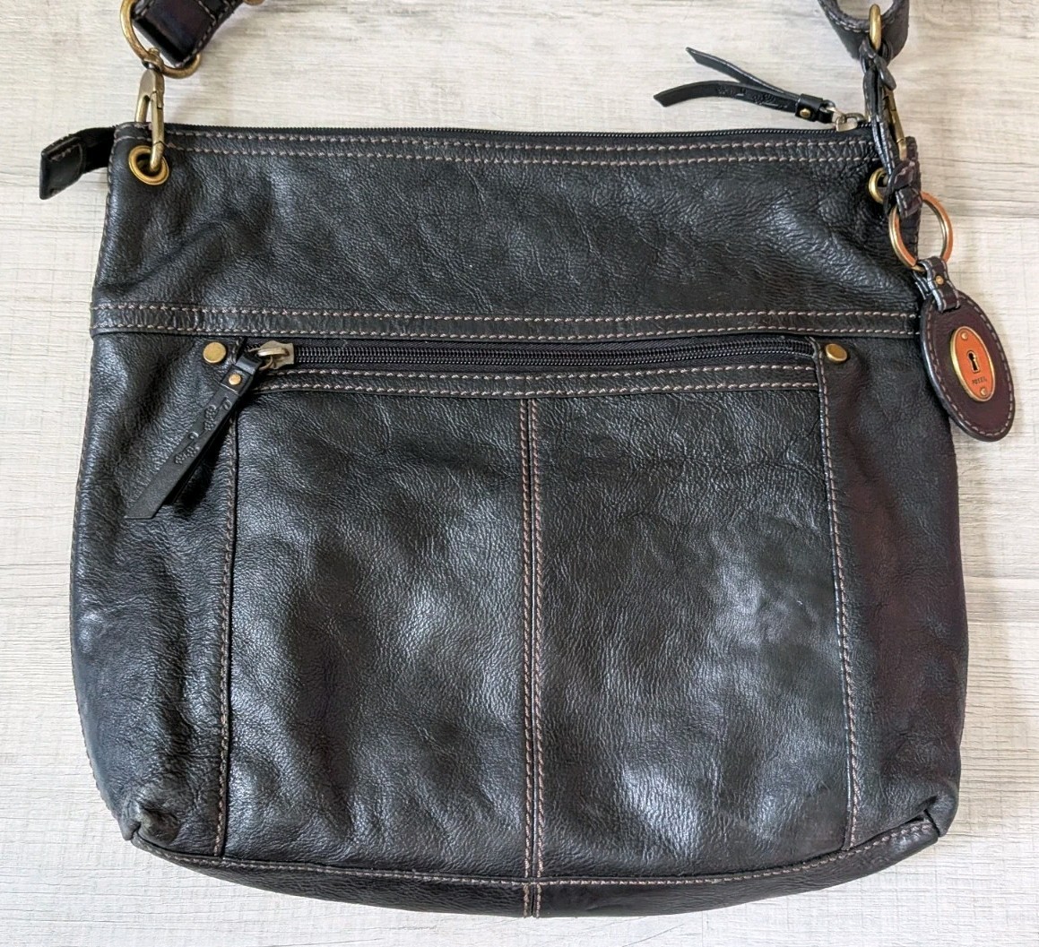 Fossil Genuine Leather Bag Maddox Crossbody Shoulder Purse Black w/ Charm