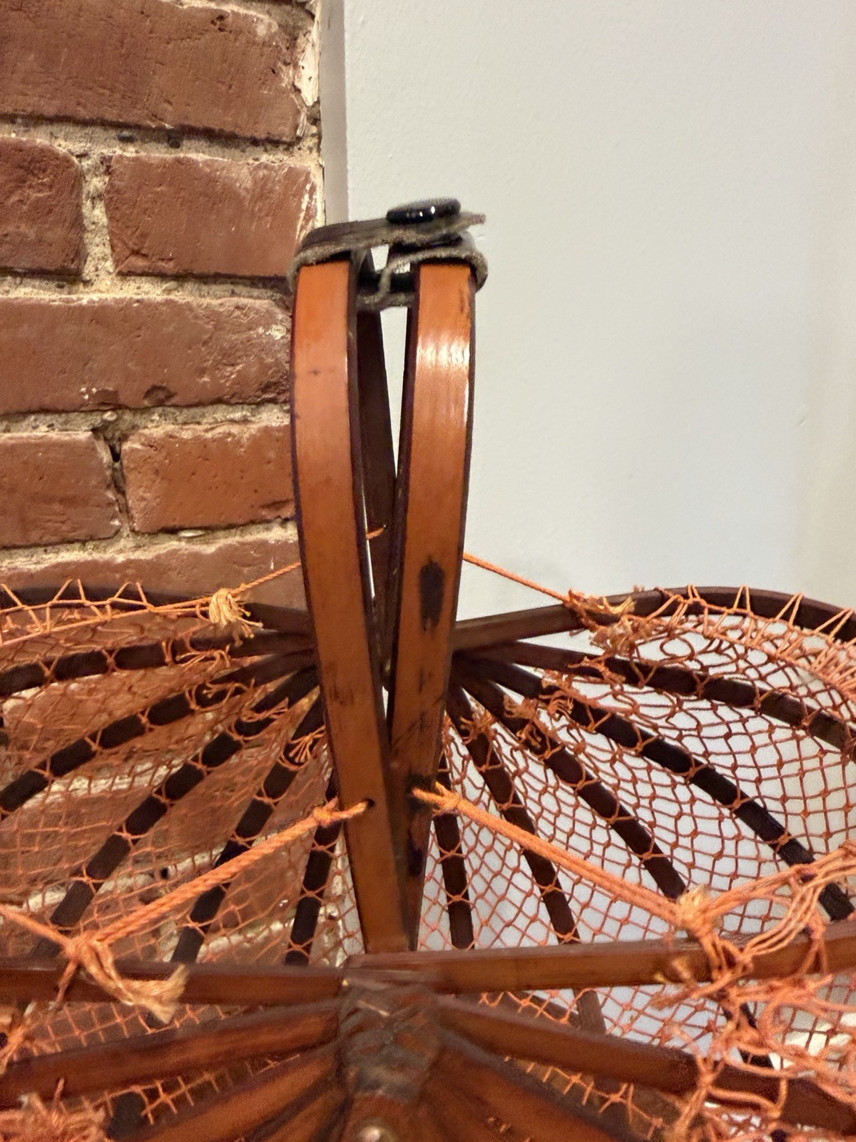Vtg 1950s Japanese Folding Bamboo Basket Purse Orange Fishnet Collapsible Bag
