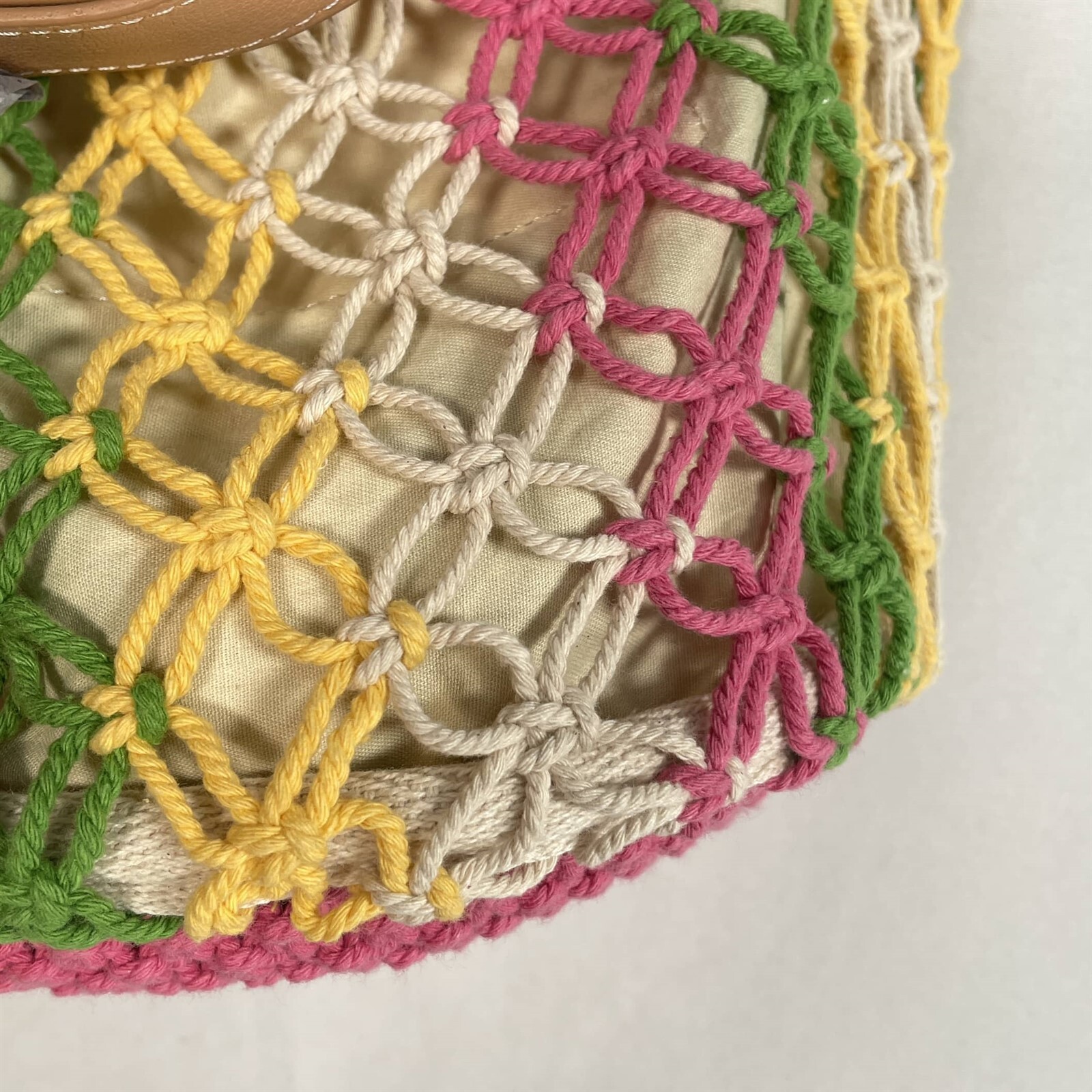 Universal Thread Crochet Crossbody Bag Womens Adjustable Strap Inner Pockets