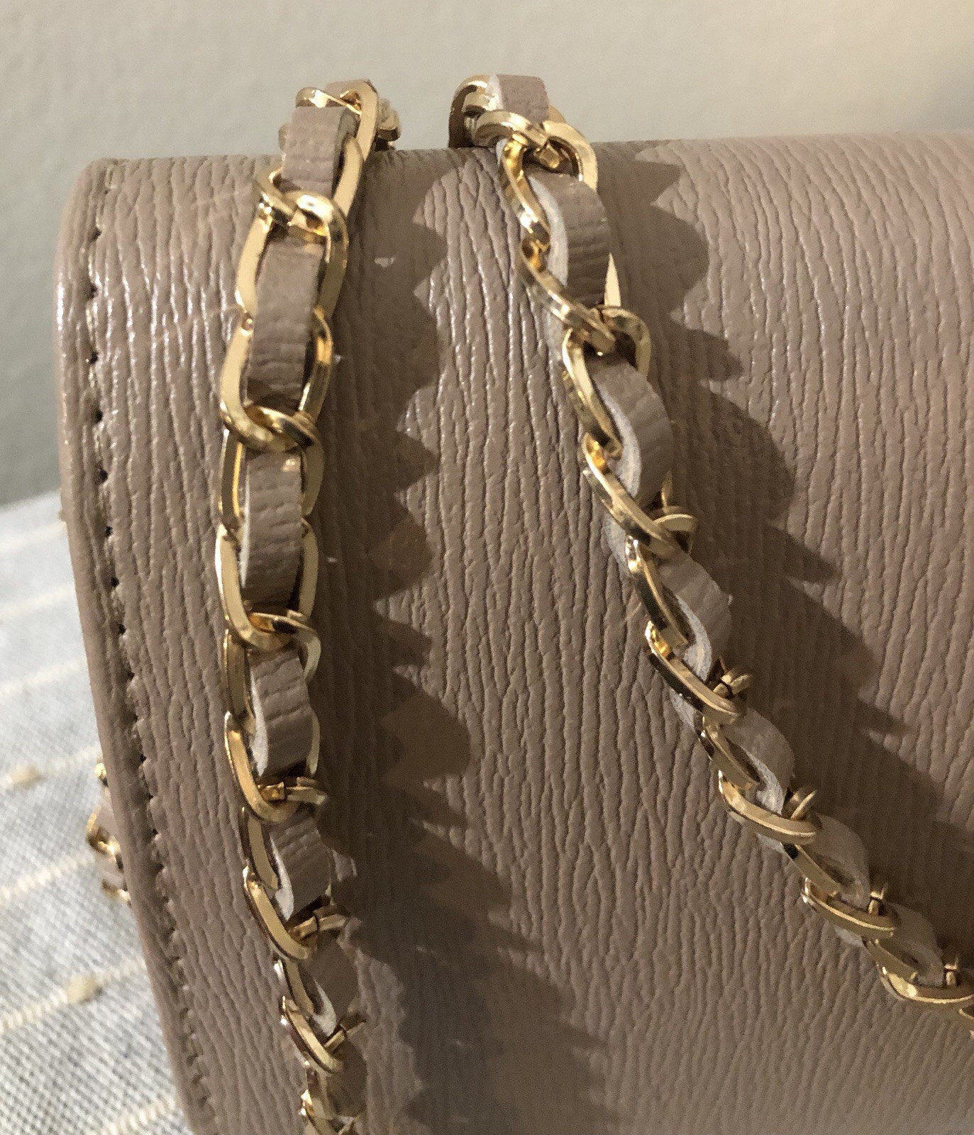bebe Fabiola Saffiano Crossbody Purse in Taupe With Gold Logo New With Tag