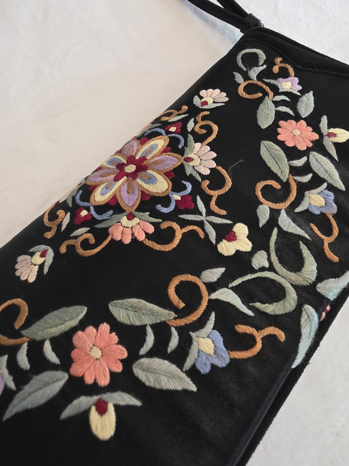 oovoo Black Floral Embroidered Shoulder Bag, Snap Closure, Adjustable Strap