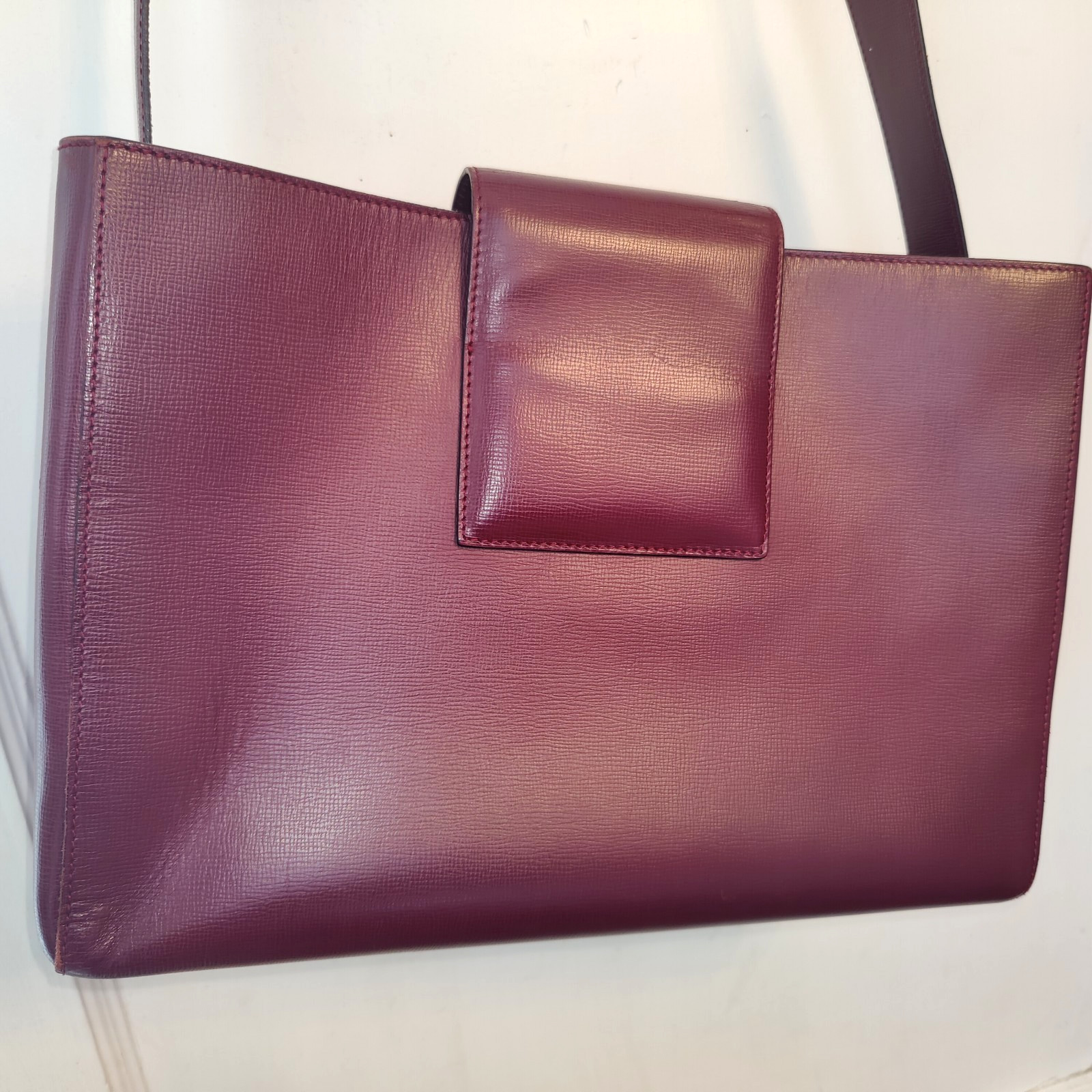 CARTIER Must de Cartier Shoulder/Crossbody Bag Bordeaux Authentic VTG