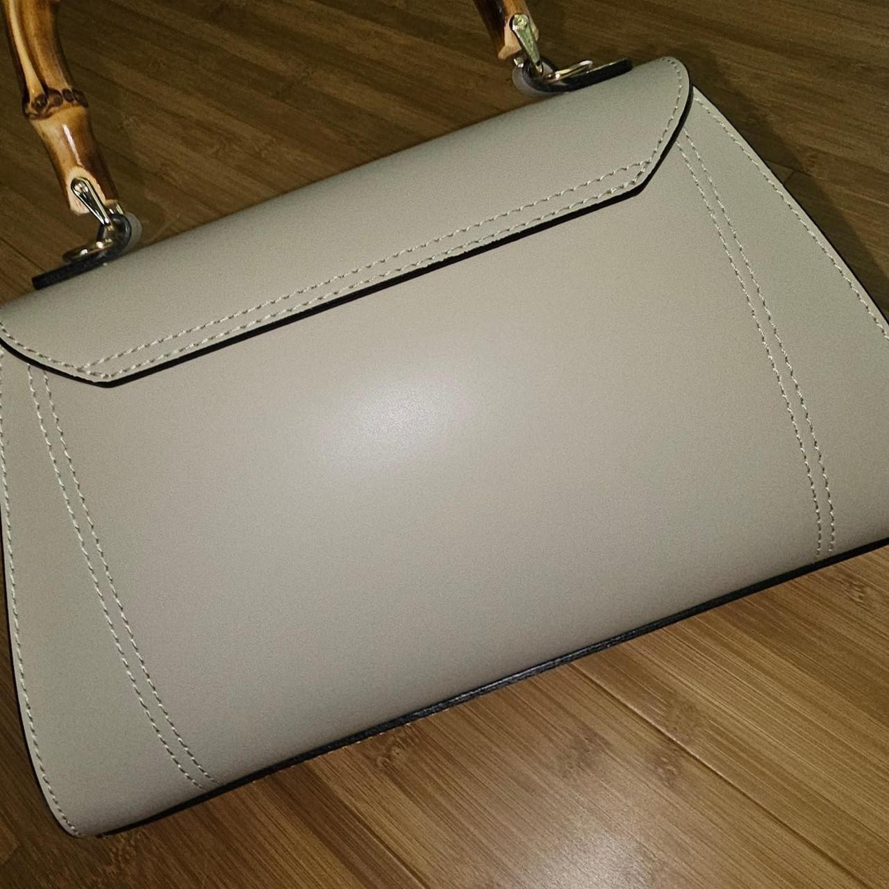 Divina Firenze Beige Satchel Top Handle Bamboo Turn-Lock Strap Pockets