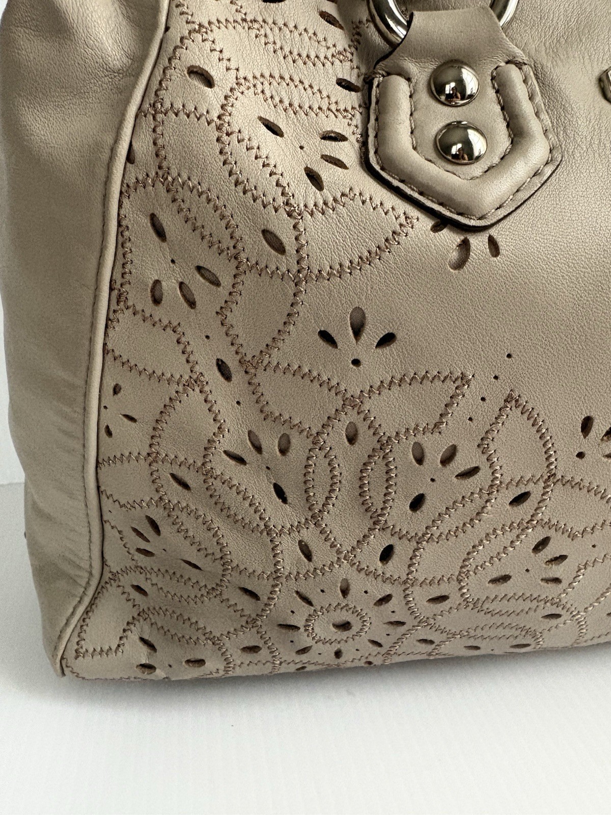 Coach Ashley Leather Tossed Laser Cut Satchel Shoulder Bag Mushroom Color EUC