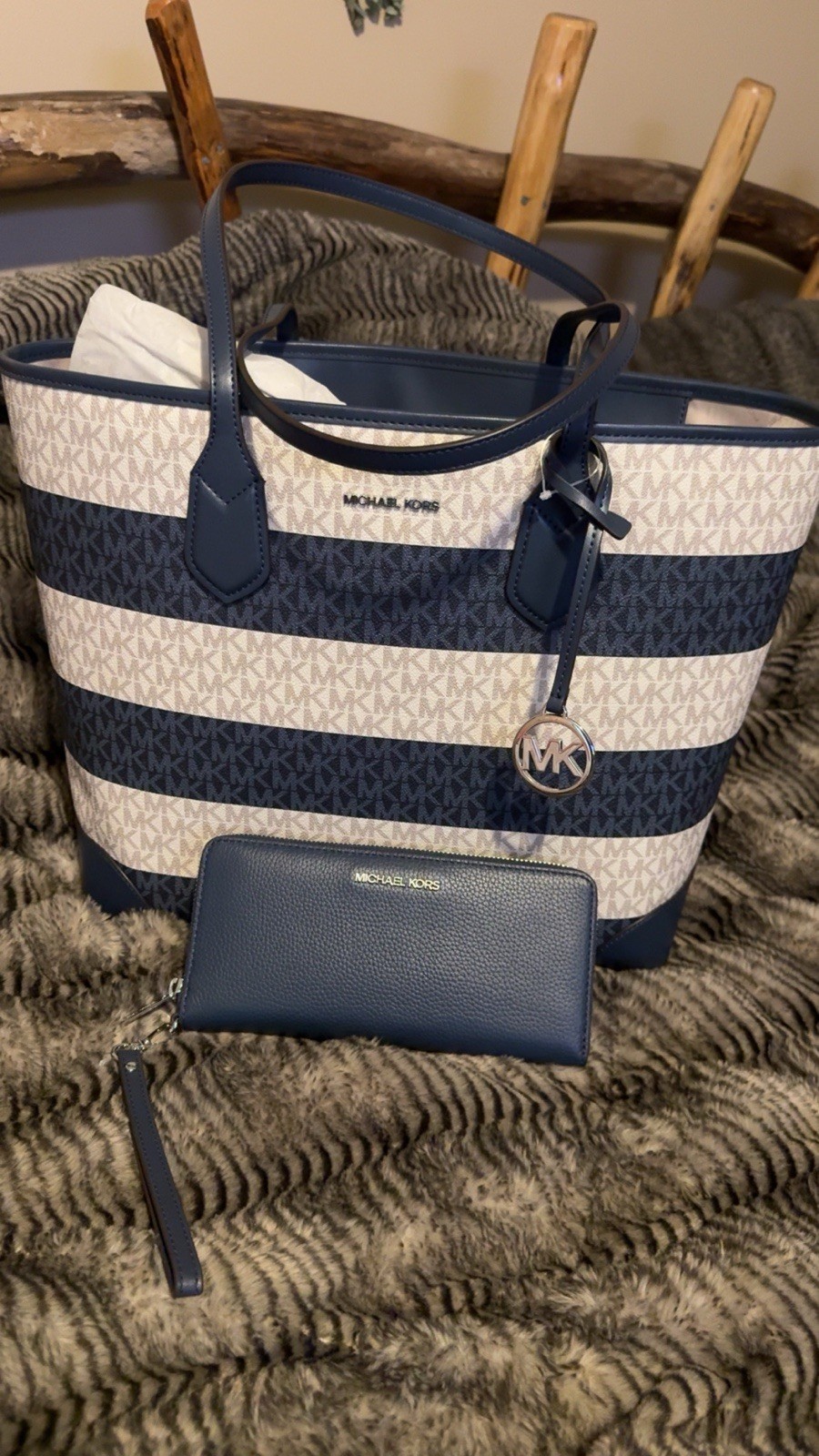 Michael Kors Large Logo Blue & Cream Striped Tote Bag W/Matching Large Wallet