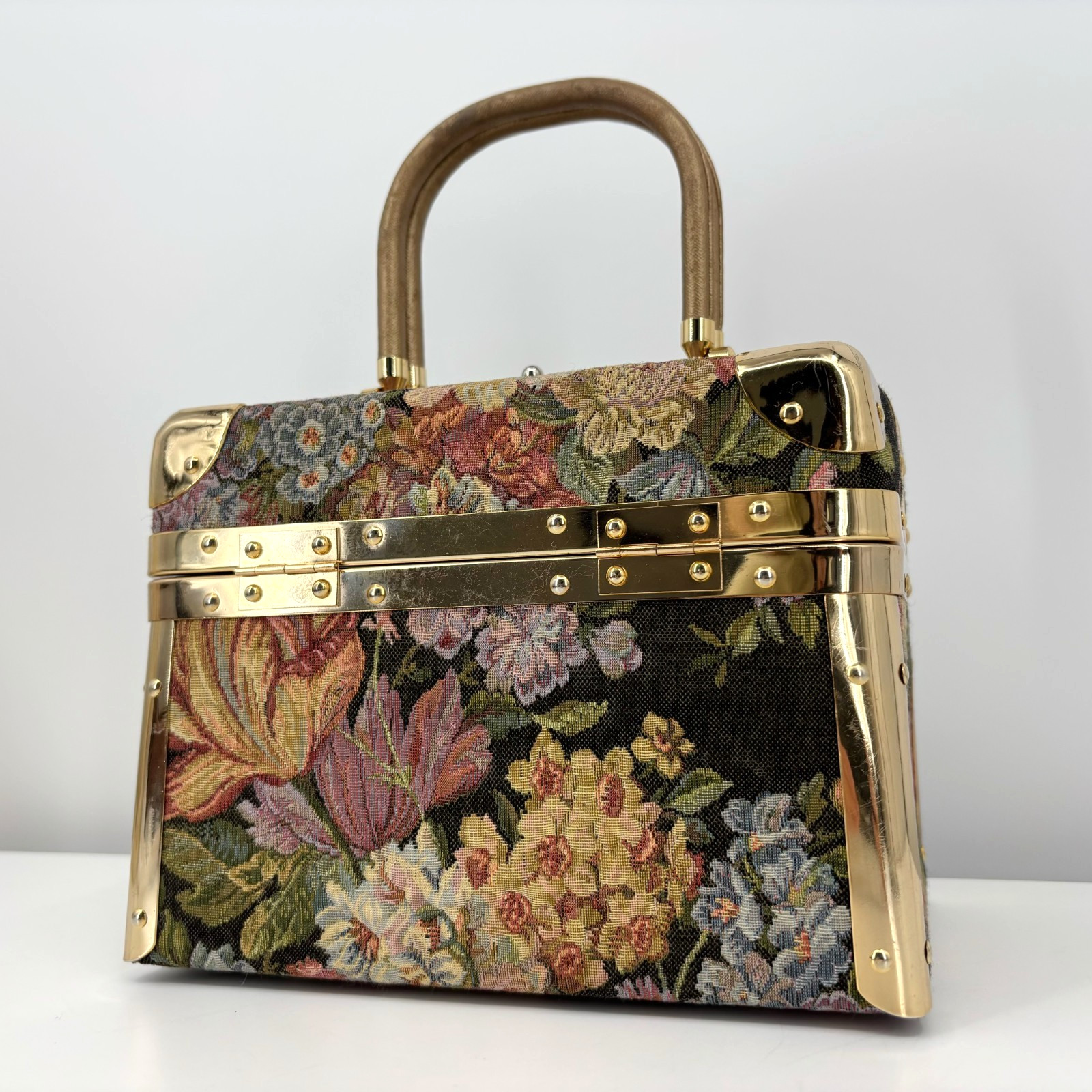Vintage Bolsa Sovelana Floral Gobelin Tapestry Handbag Authentic From Japan