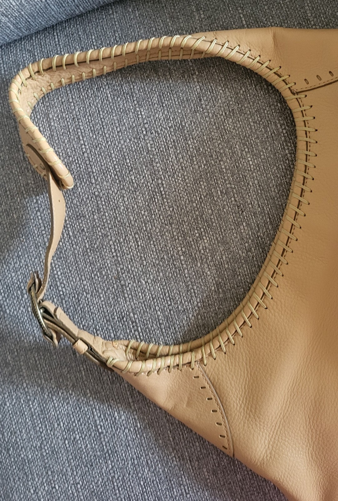 Cole Haan Shoulder Bag Purse NWT ex cond see pics! Comes with original dust bag!