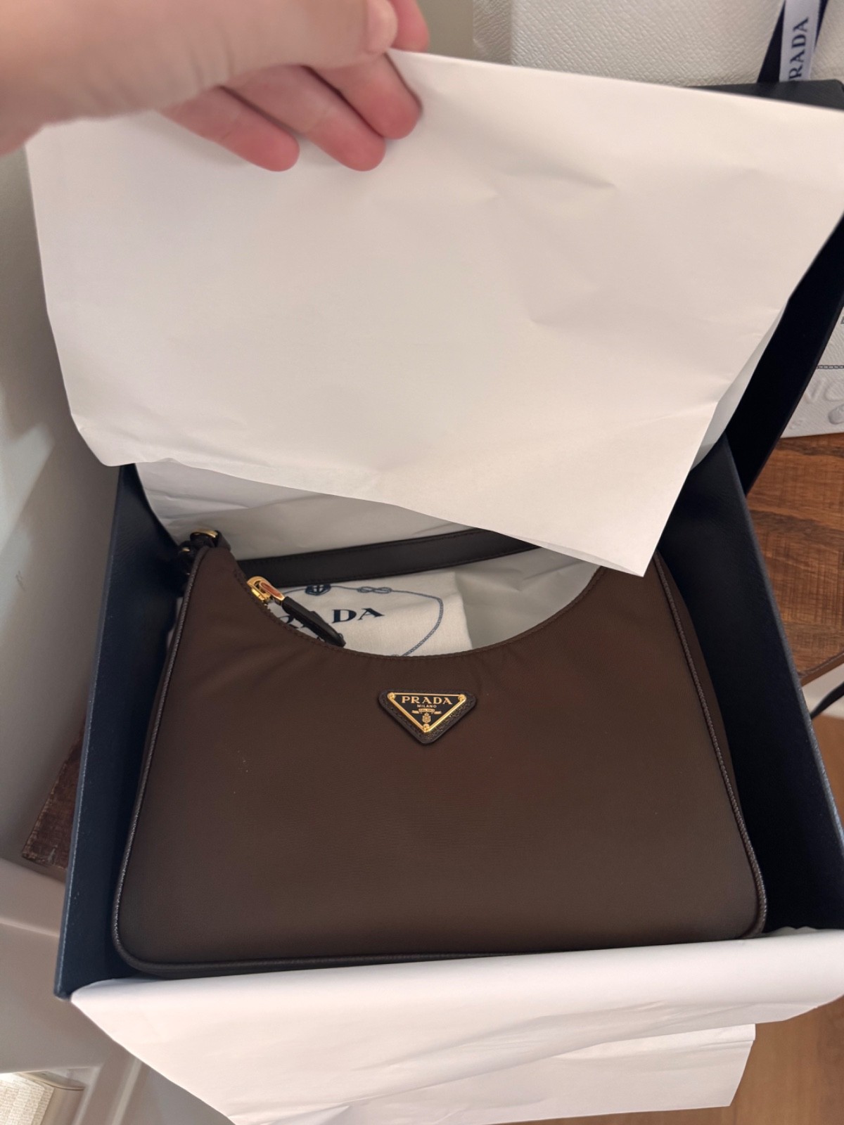 NEW W/ tags bag Prada Re-Edition 2005 Re-Nylon and Saffiano mini bag Burnt Brown