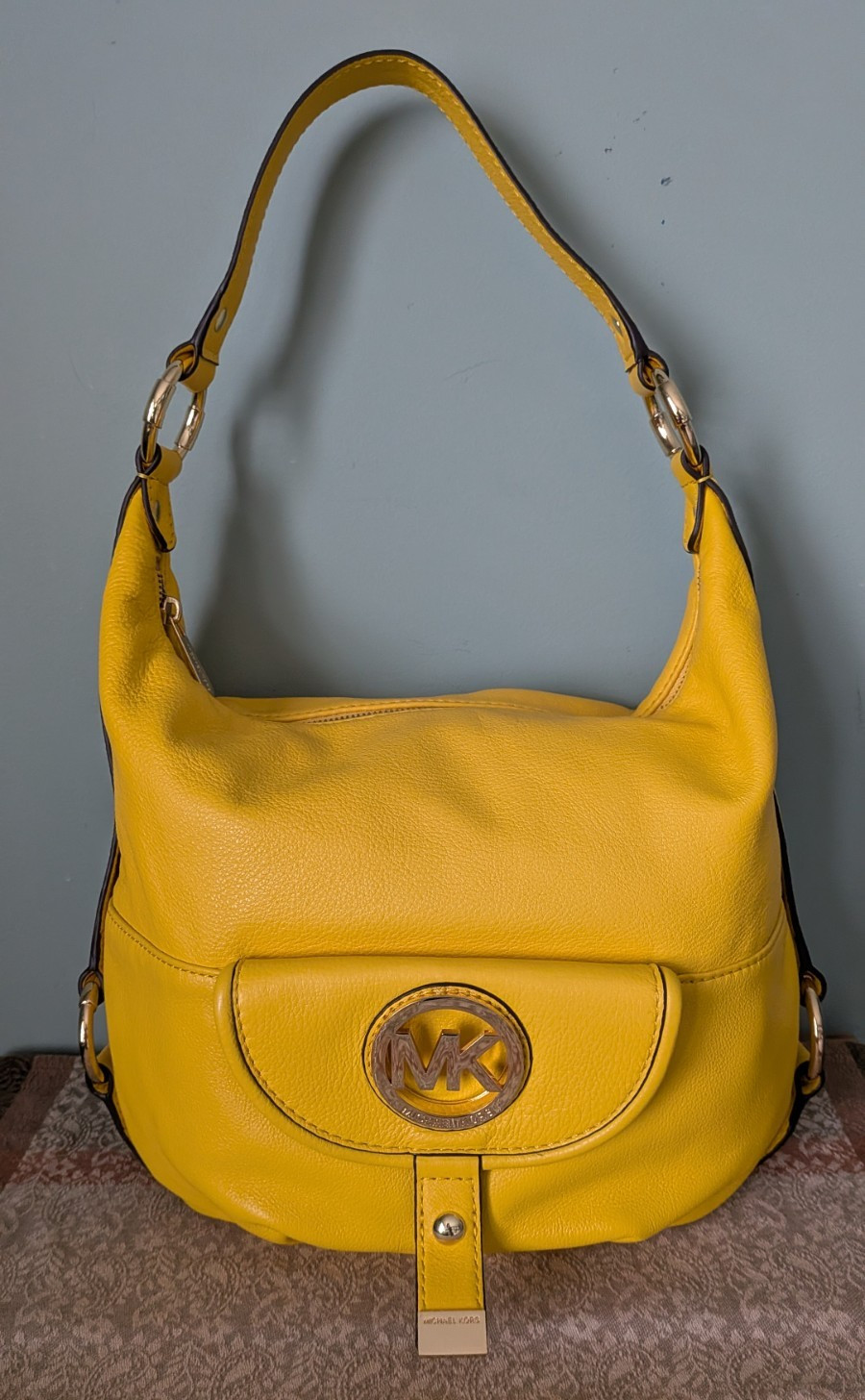 Michael Kors Fulton Lemon Yellow Pebble Leather Hobo Shoulder Bag EUC