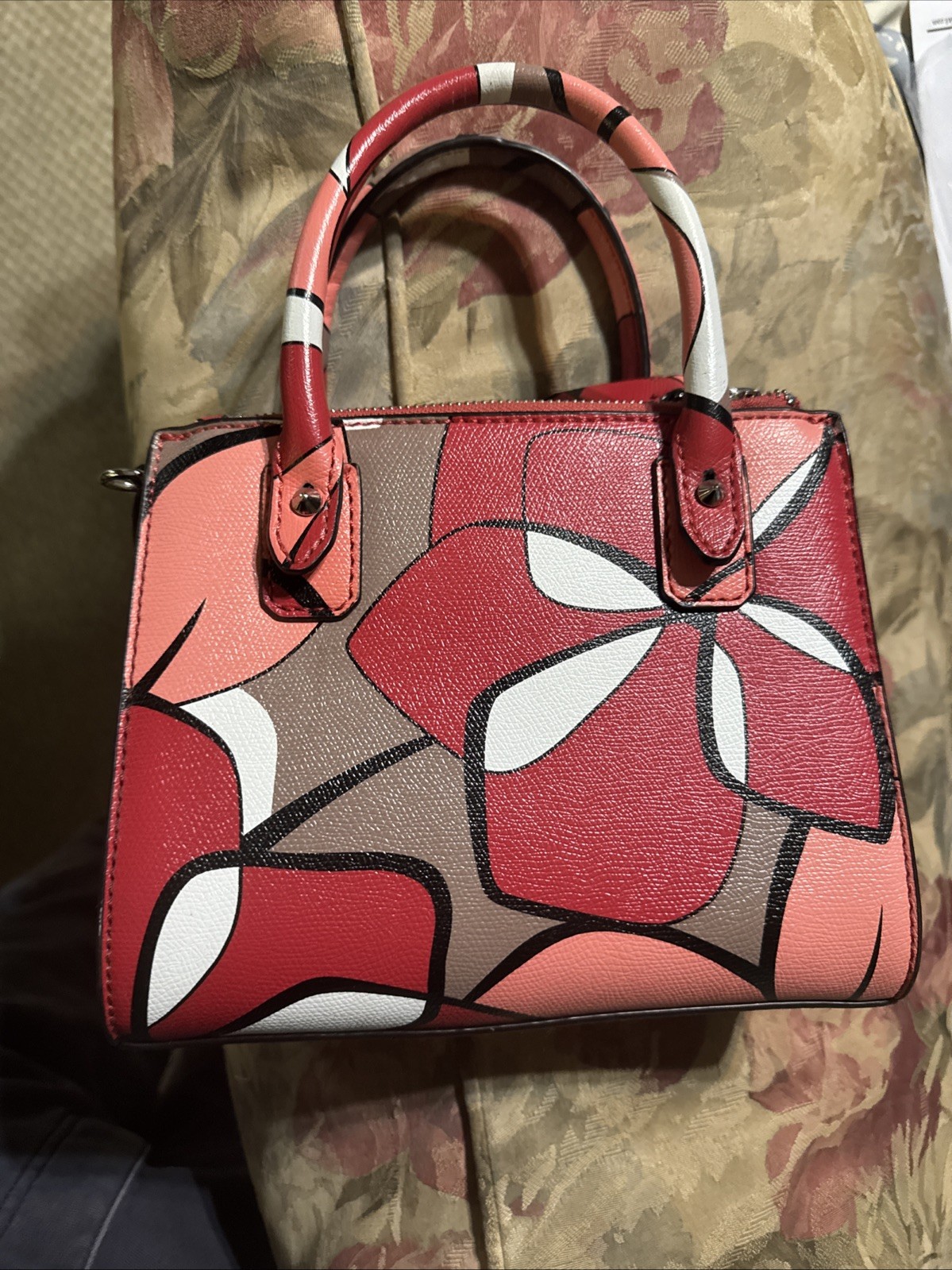 GUESS Pink Top Handle Bag CLEAN!!!!