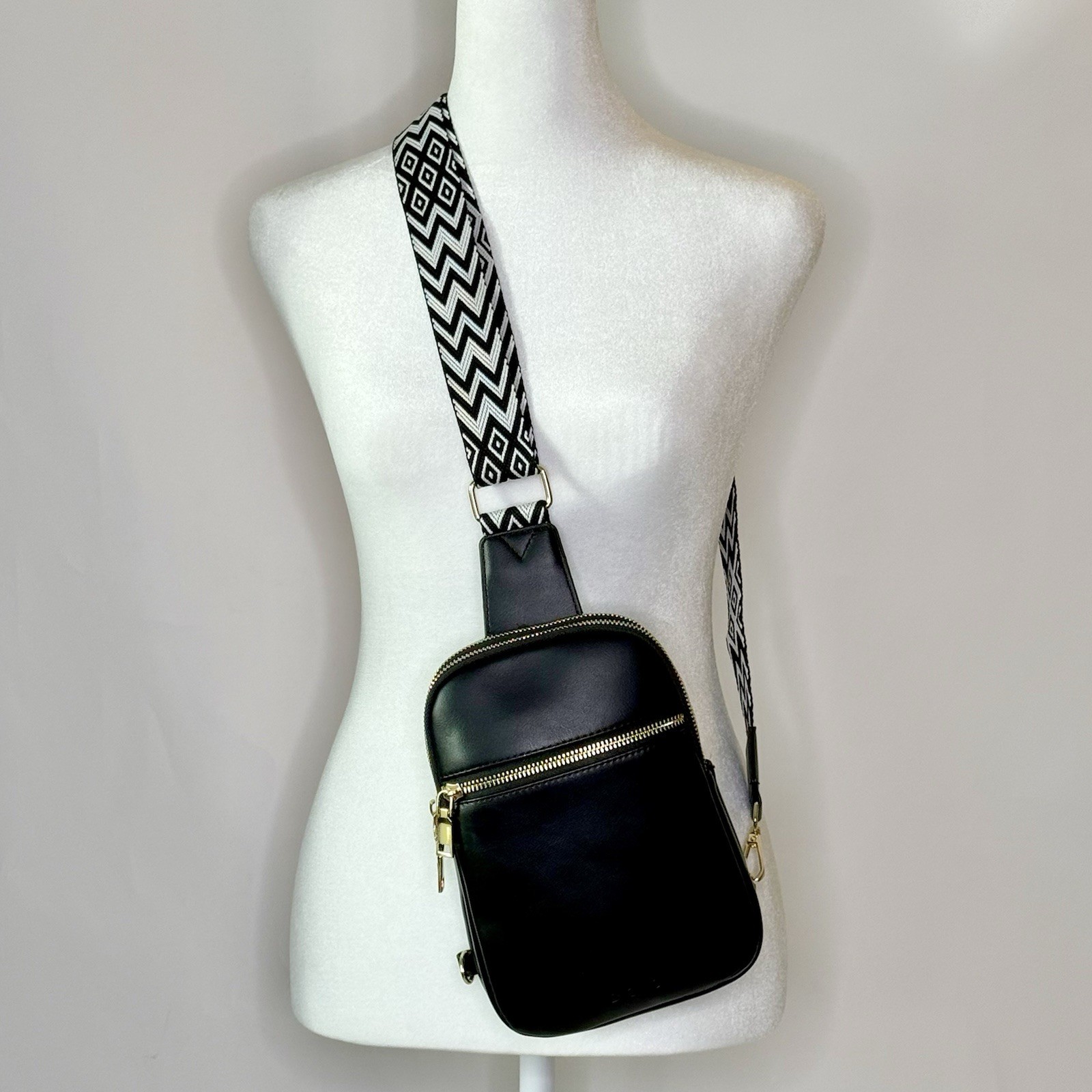 DIOMO Anti Theft Black Purse Crossbody Faux Leather Bag RFID Adj Travel Vacation