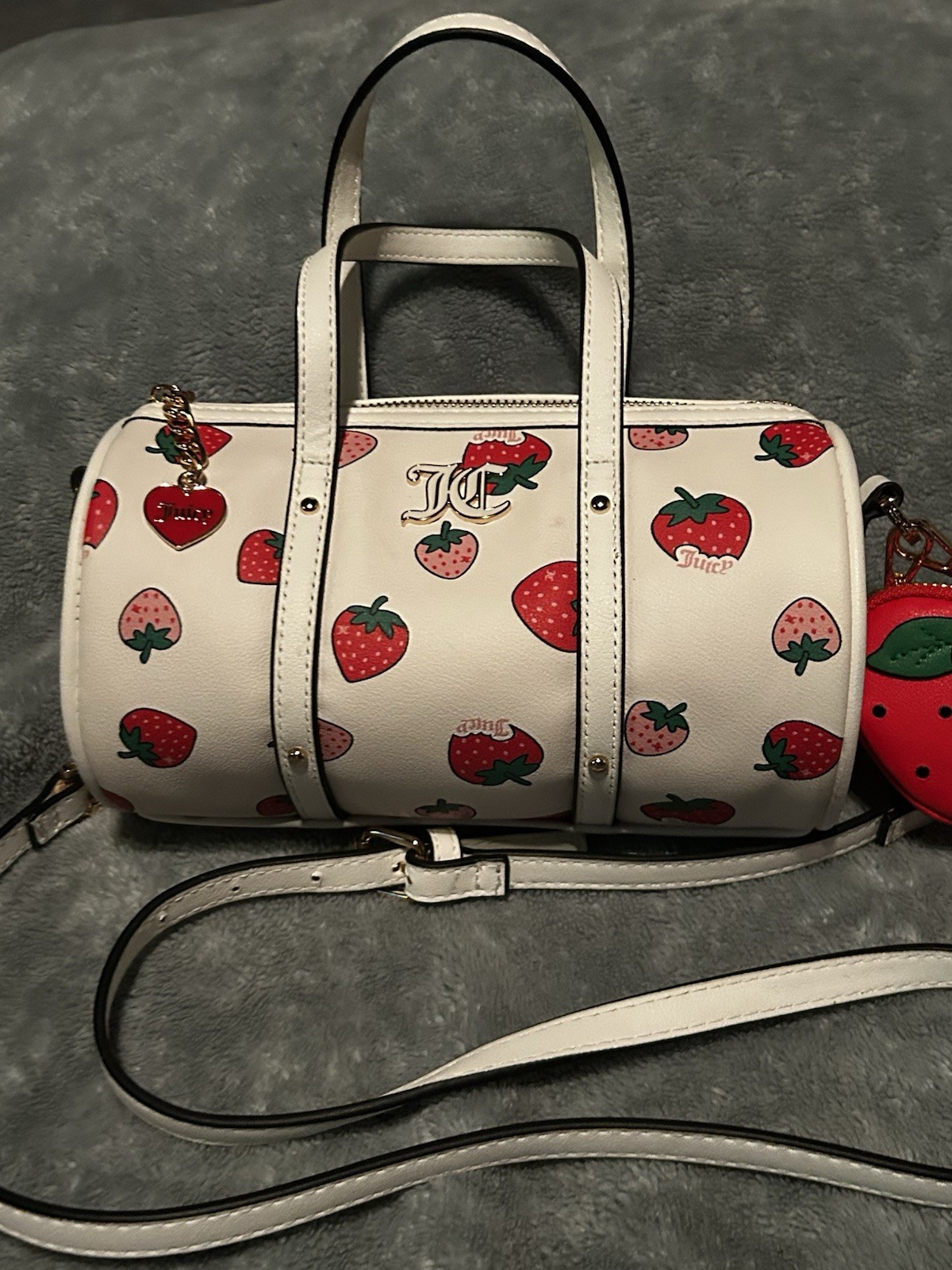 Juicy Couture White Strawberry Print Barrel Crossbody Bag Zip Coin Purse Charm