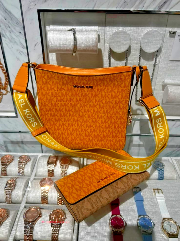 Michael Kors Women Small Jet Set MK Logo Crossbody Bag+Trifold Wallet Honeywheat