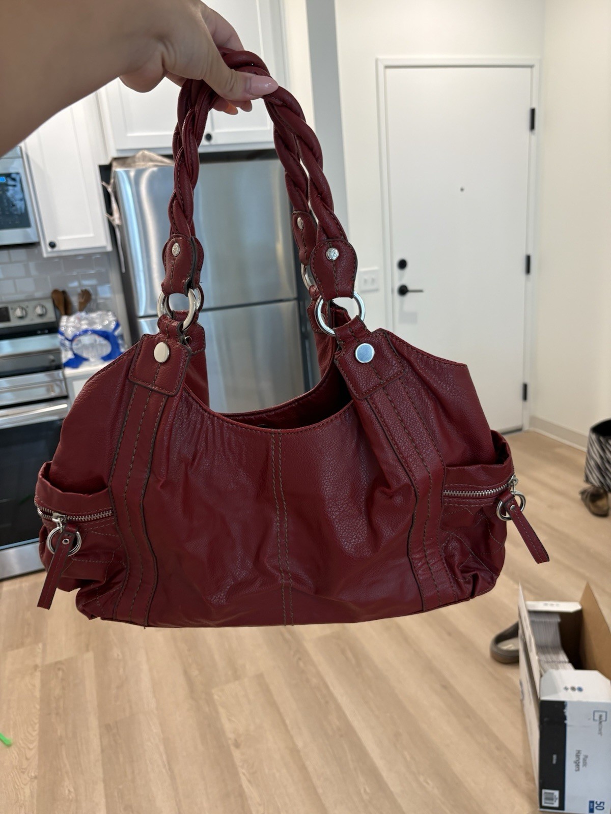 Relic Red Medium Shoulder Bag Braided Strap Detachable Strap Pockets