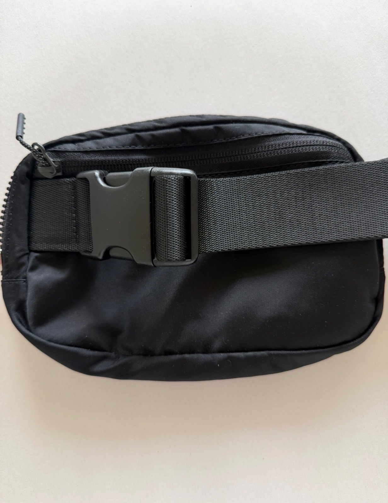 LULULEMON EVERYWHERE BELT BAG Fanny Pack Style Gym Bag 1L – Black