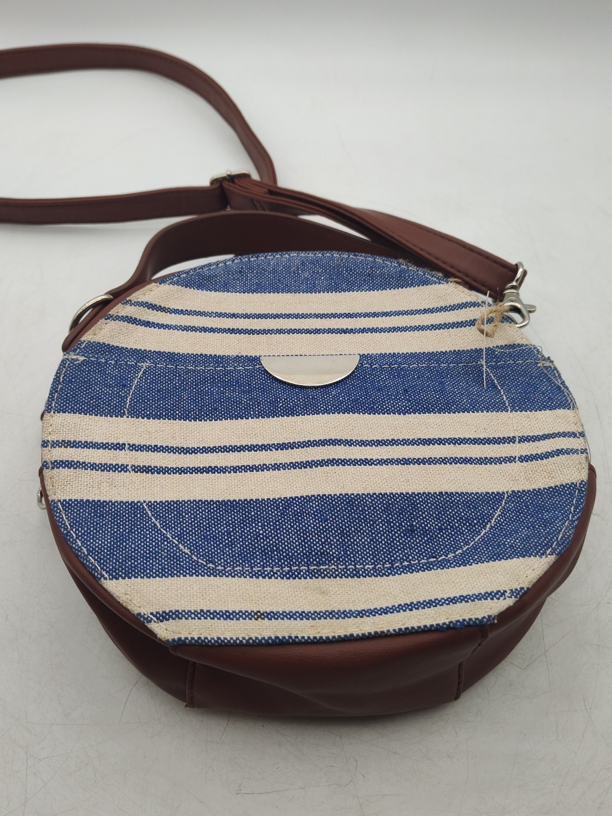 Time & Tru-Crossbody Bag/Purse-Removable/Adjustable Shoulder Strap-Blue/Wht/Brwn