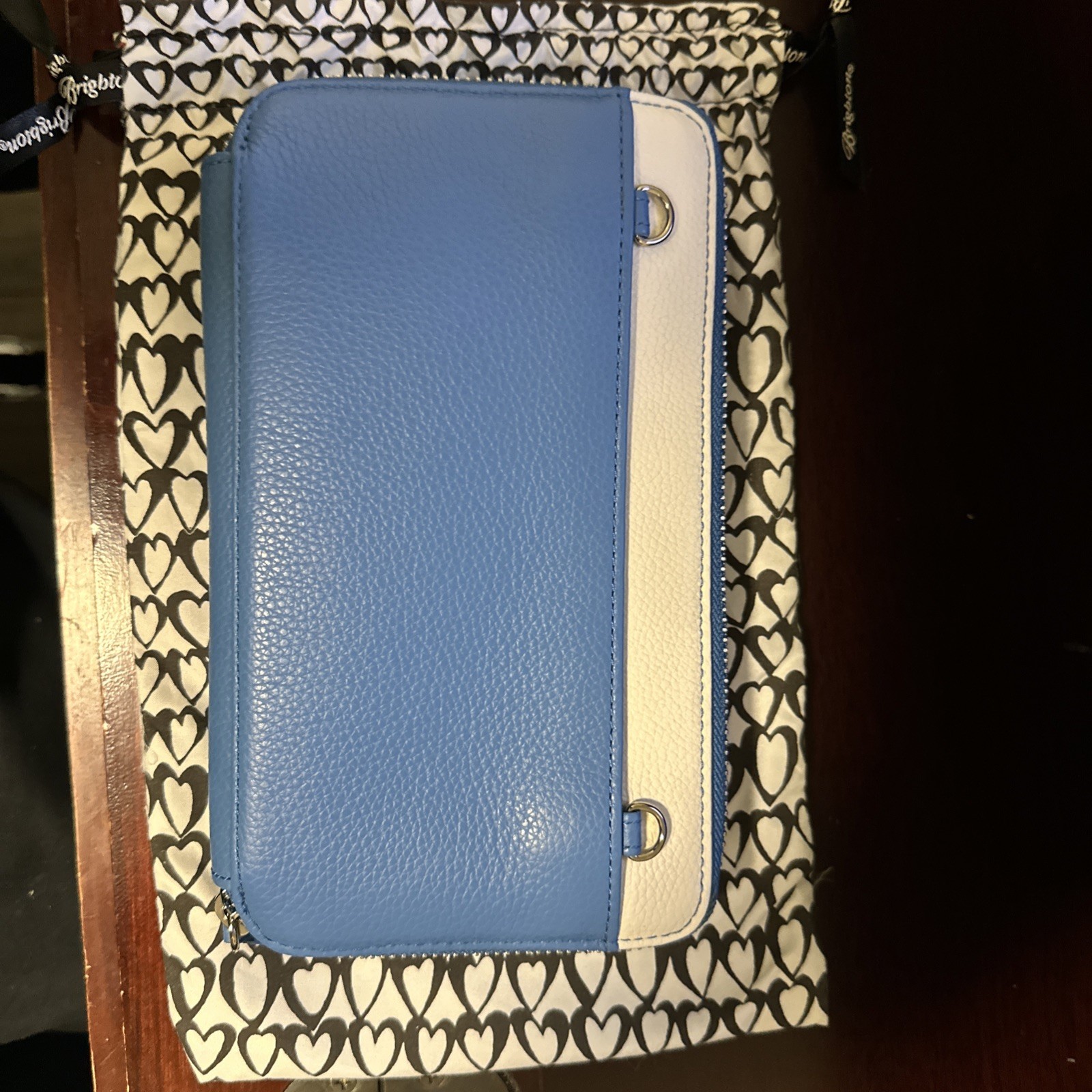 Brighton Leather Blue & White ORGANIZER CROSSBODY CACHET Wallet NWT – MSRP $245