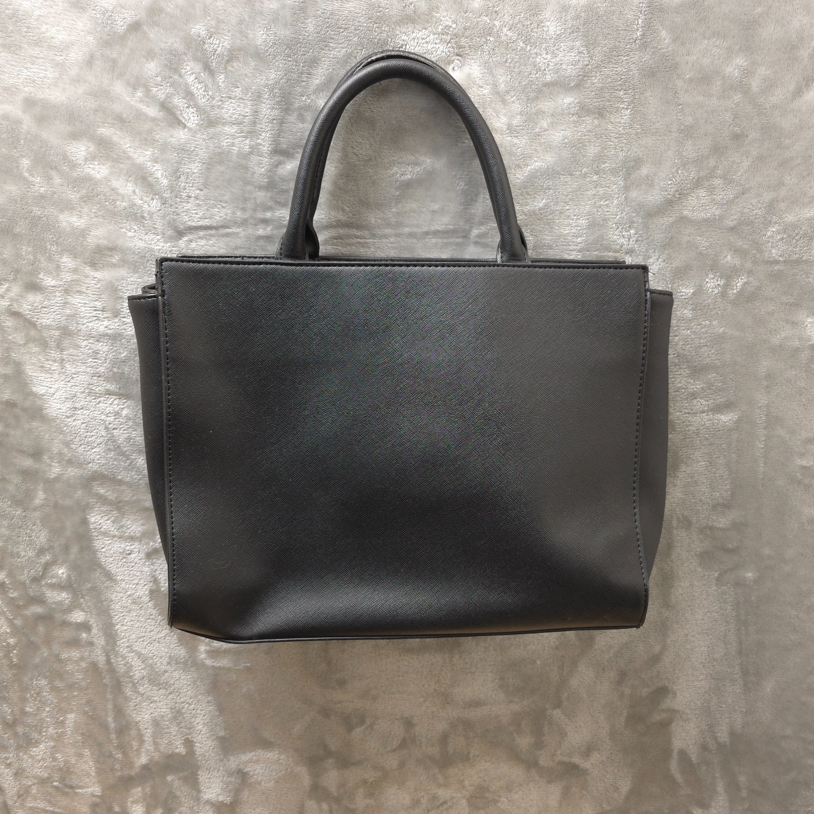 New York & Company Women’s Black Leather Snap Button Front Bow Shoulder Bag