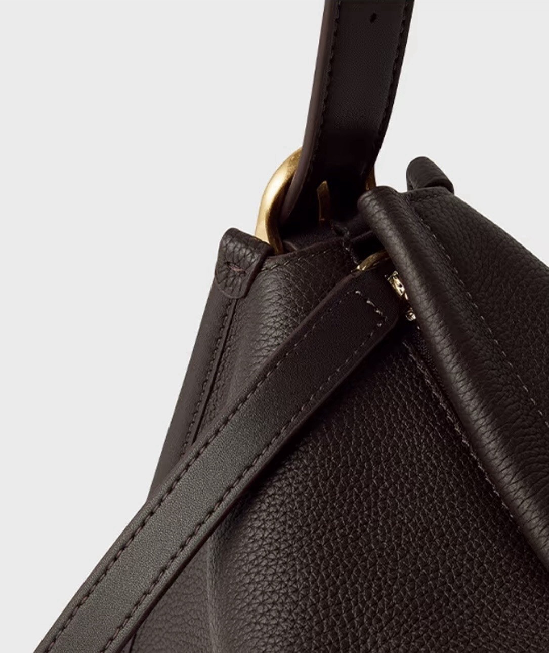 Women’s Black Small Pebbled Zip Shoulder Bag Gold Ring Buckle Detach Strap