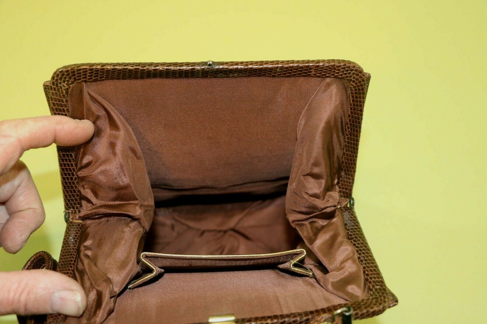 Vintage Antique Brown Alligator Leather Bag Purse Clutch