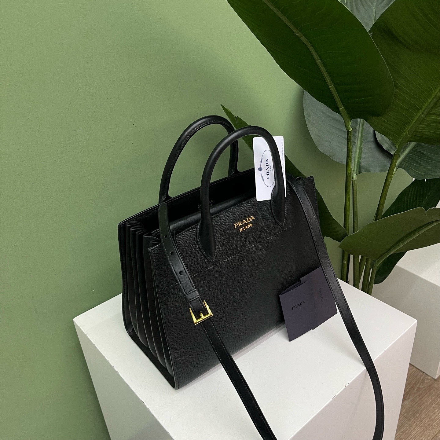 Prada Pre-Owned Authentic Tote 30*23*16 Free Tracked Shipping