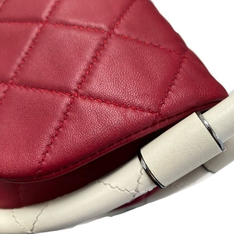 Chanel Red Lambskin Hula Hoop Handbag XX91749