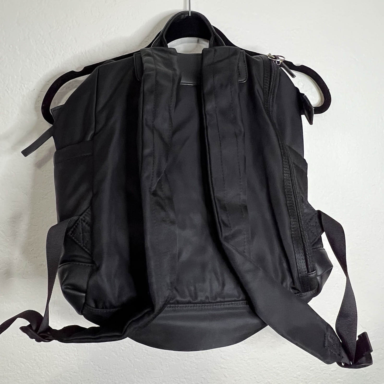 Tutilo New York Boost Black Nylon Leather Backpack School Laptop Bag Travel