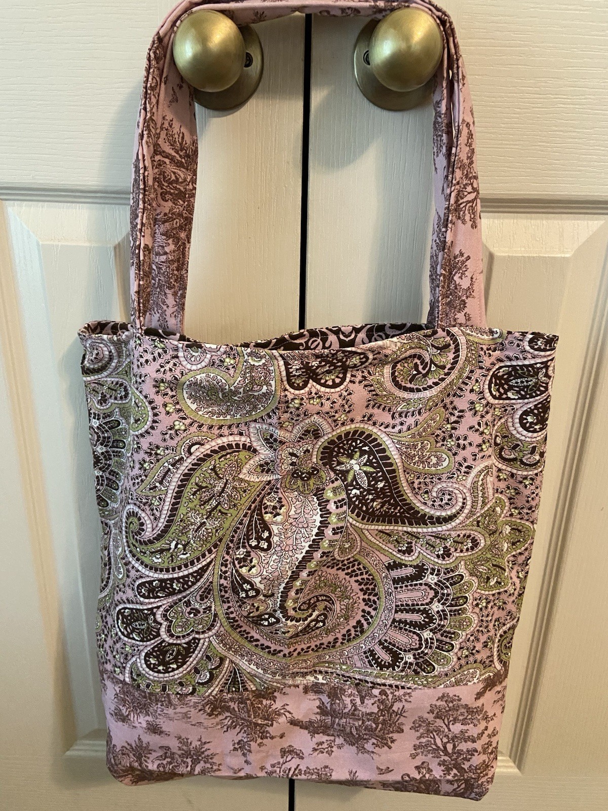 Toile Purse/bag/17”x15”/reversible/paisley pink ,green, brown/pockets/handmade