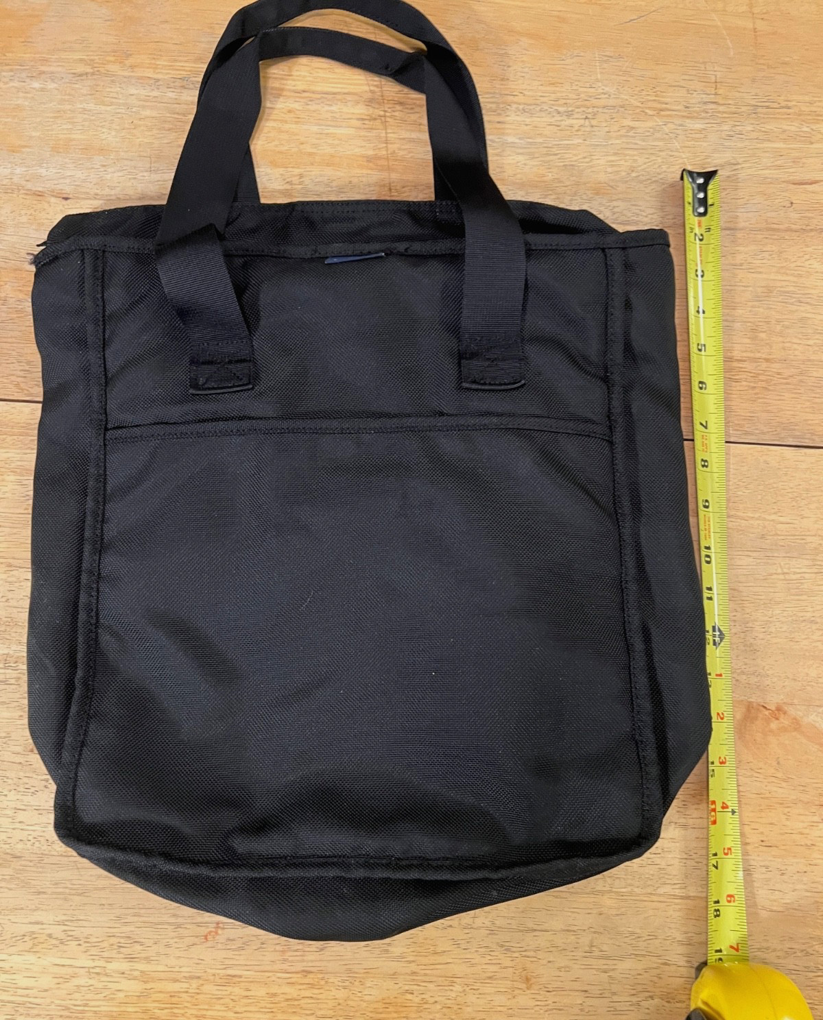 Lands’ End Medium Black 5 Pocket Zip Top Canvas Tote Bag in Exellent Condition