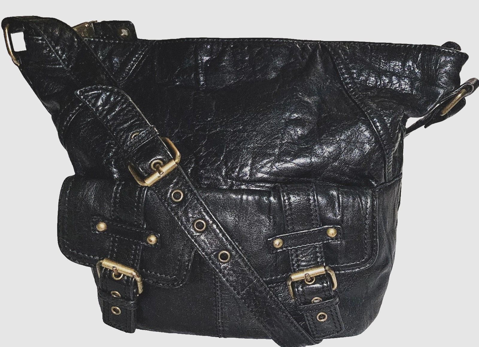 STONE MOUNTAIN BLACK LEATHER OUTER BUCKLED POCKETS HOBO BAG W/ ADJUSTABLE STRAP