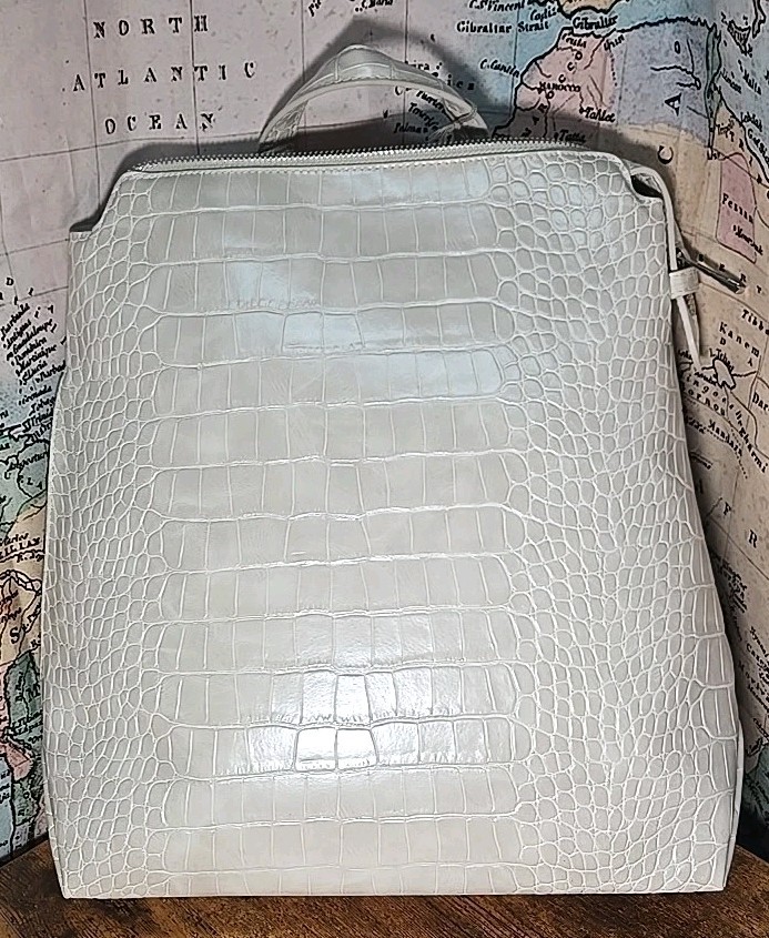 13-3/4 in. Backpack, Light Gray Midsize VT422B Gray Textured Tote, A New Day