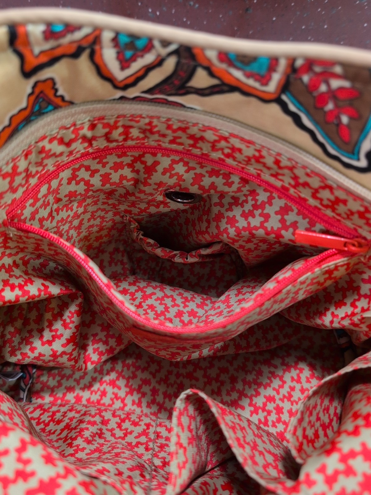 Vera Bradley Retired Spring 2018 DESERT FLORAL Large Handbag / Tote Beige Red