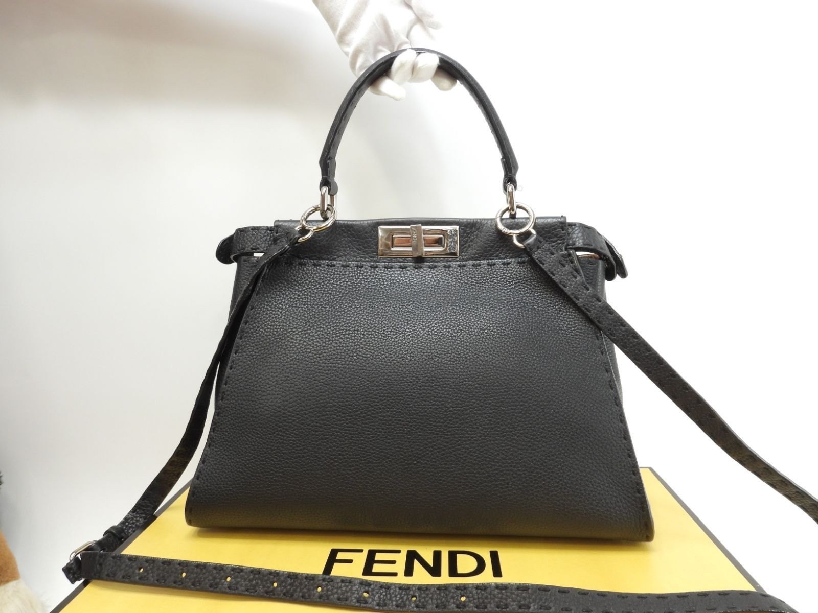 Fendi Peekaboo Regular Selleria Leather Black Handbag 13.3*9.8*5.1 inch