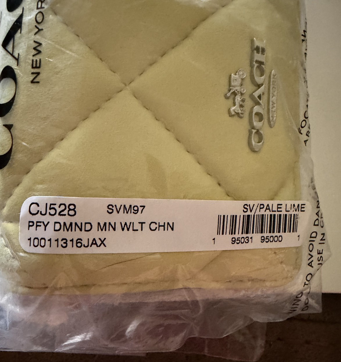 Coach Mini Wallet On A Chain With Puffy Diamond Quilting Pale Lime CJ528 NWT