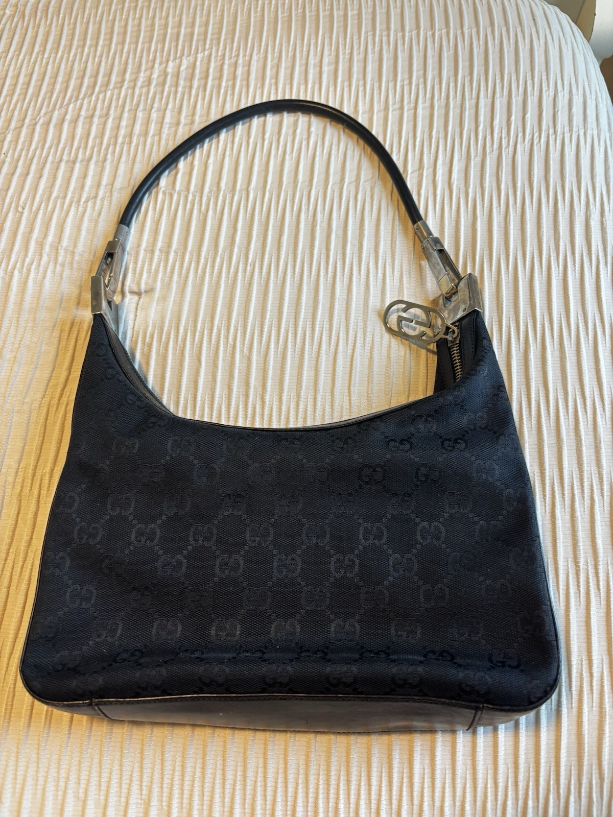 Authentic GUCCI Shoulder Hand Bag Purse GG Canvas Leather 0013812 Black 7675M