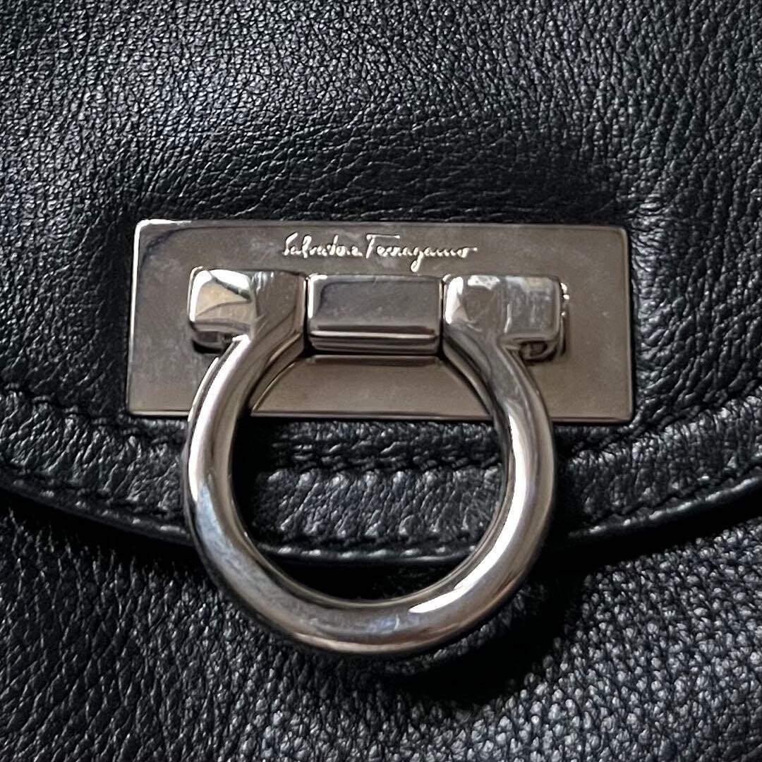 Salvatore Ferragamo Black Leather Gancini Shoulder Bag Flap Silver Hardware