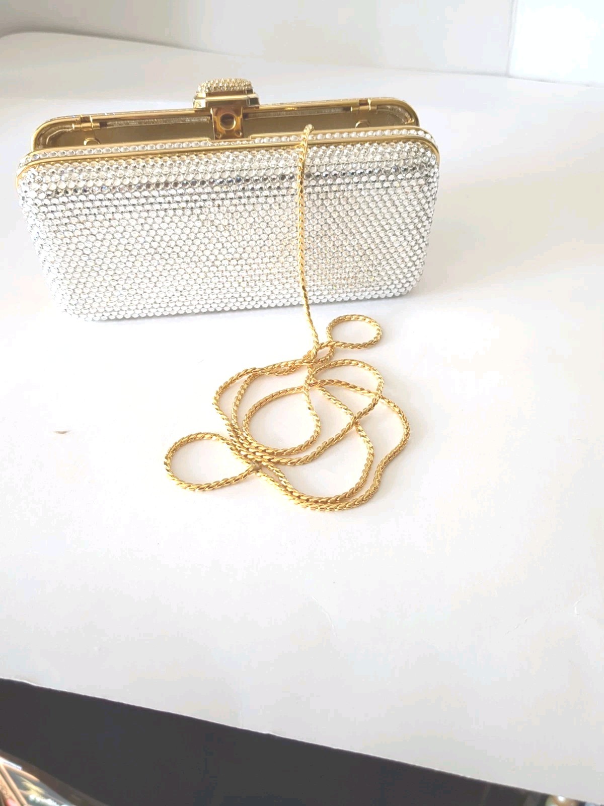 JUDITH LEIBER Couture SWAROVSKI CRYSTAL EMBELISHED MINAUDIERE Clutch Bag