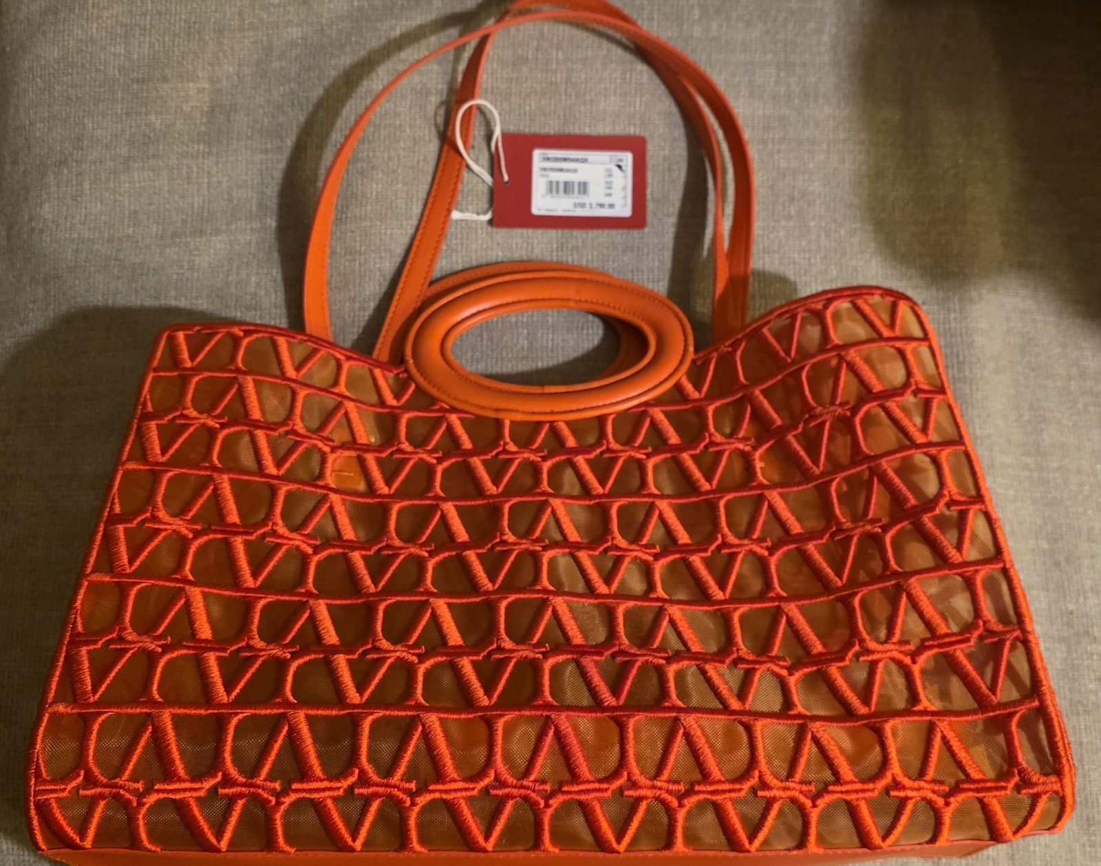 VALENTINO Le Troisieme Mesh Canvas Tote Bag LB8 Goldfish (Rosso)