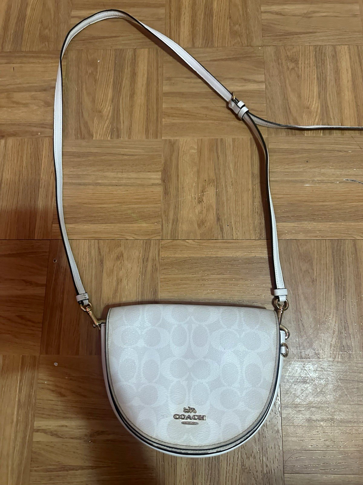 Coach Ellen White Leather Crossbody Bag Designer Purse Y2K Everyday Shoulder Bag