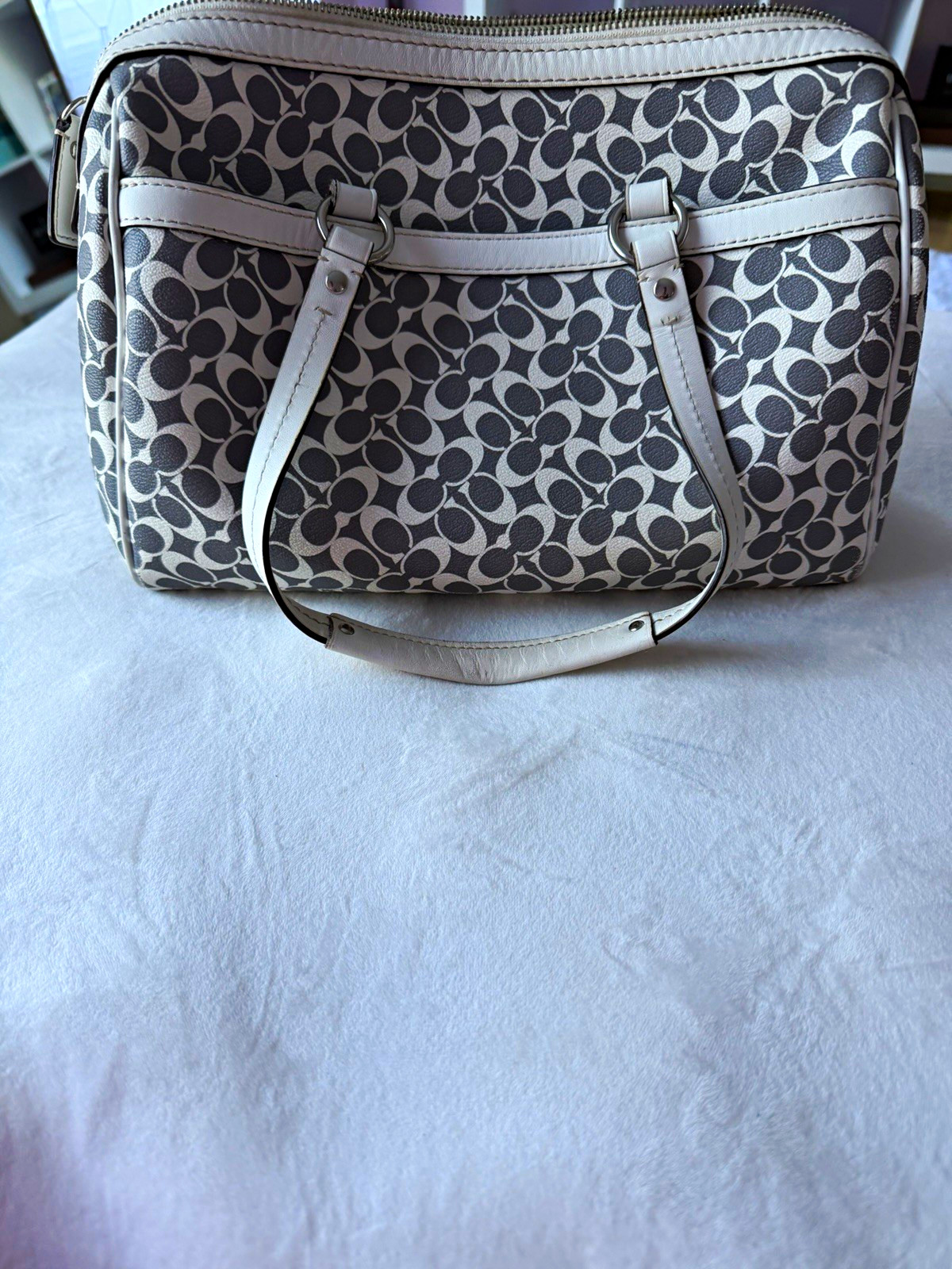 Coach Signature Logo Satchel Top Handle Bag Gray White Pink Stripe Zip Medium