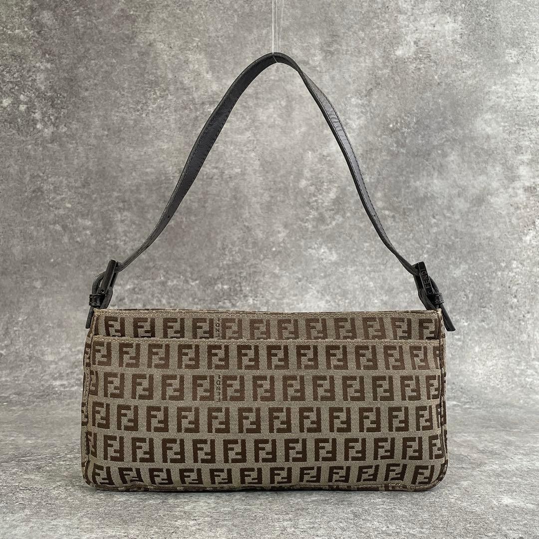 FENDI Zucchetta Accessory Pouch Handbag Mamma Bucket y2k