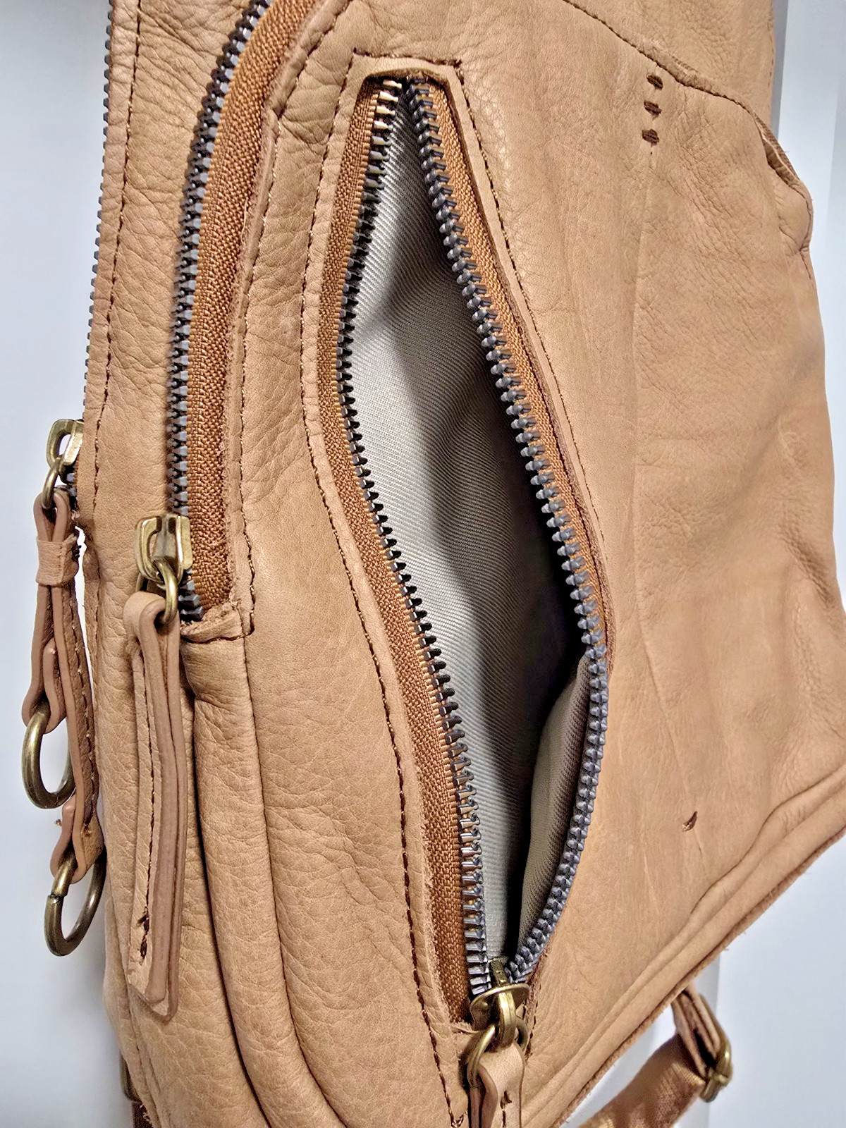 American Leather Co Cleveland Soft Pebbled Leather Backpack Purse Bag, Camel