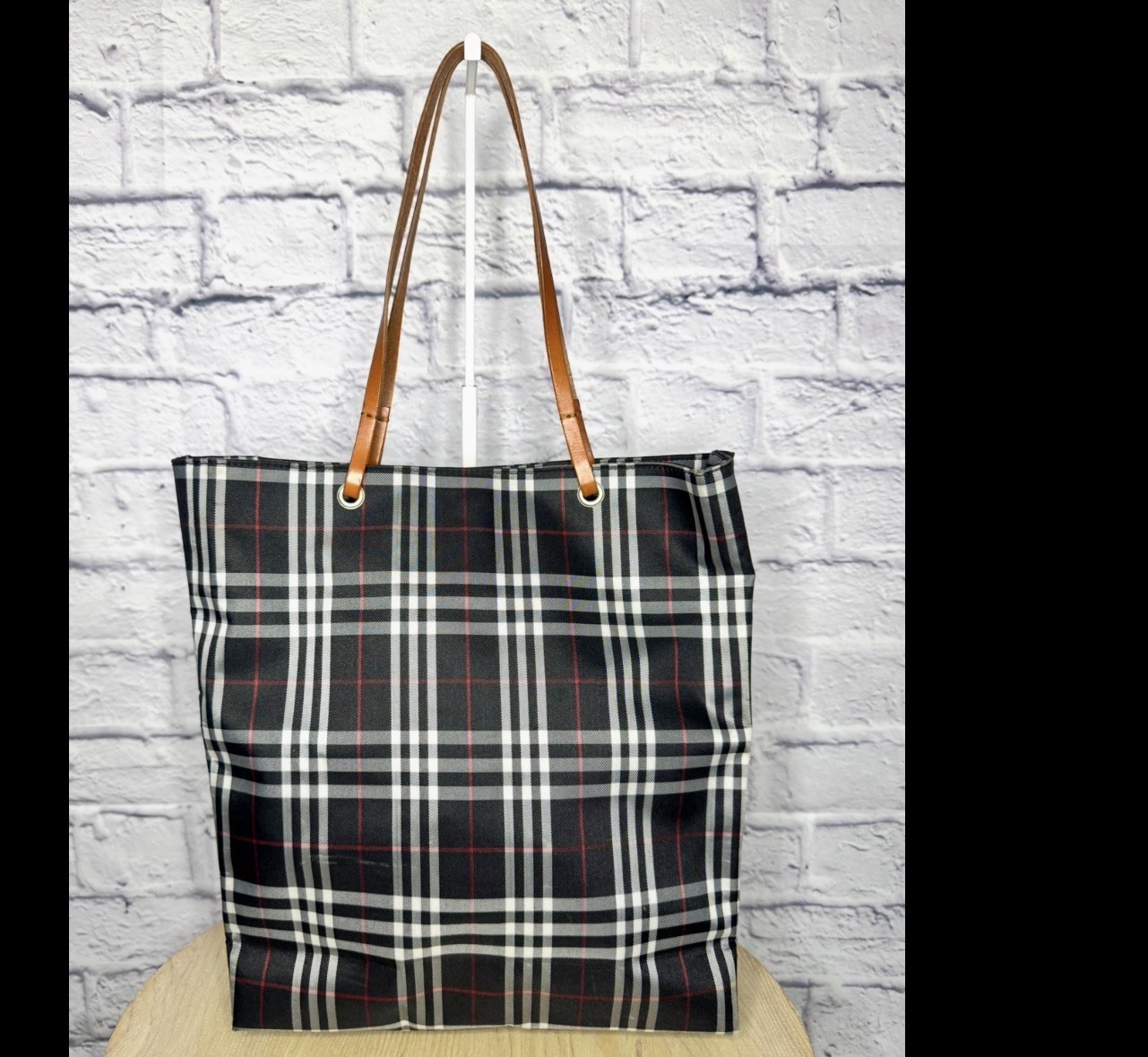 Burberry London vintage check bucket tote bag w/ COA!