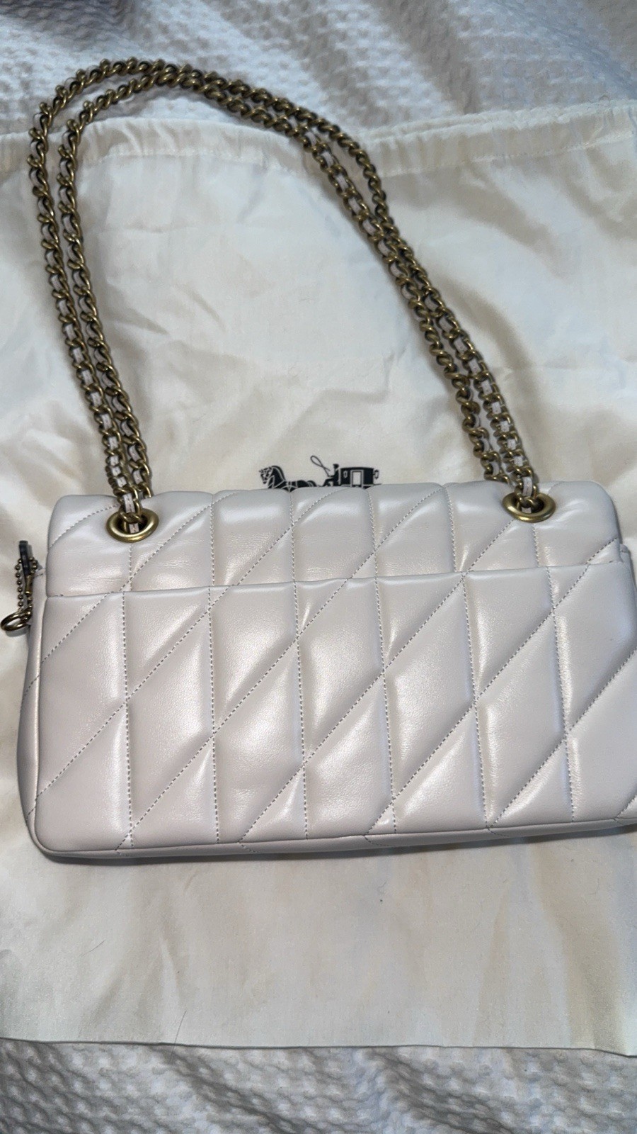 COACH Tabby Shoulder Bag 26 With Pillow Quilting. Comes with dustbag.