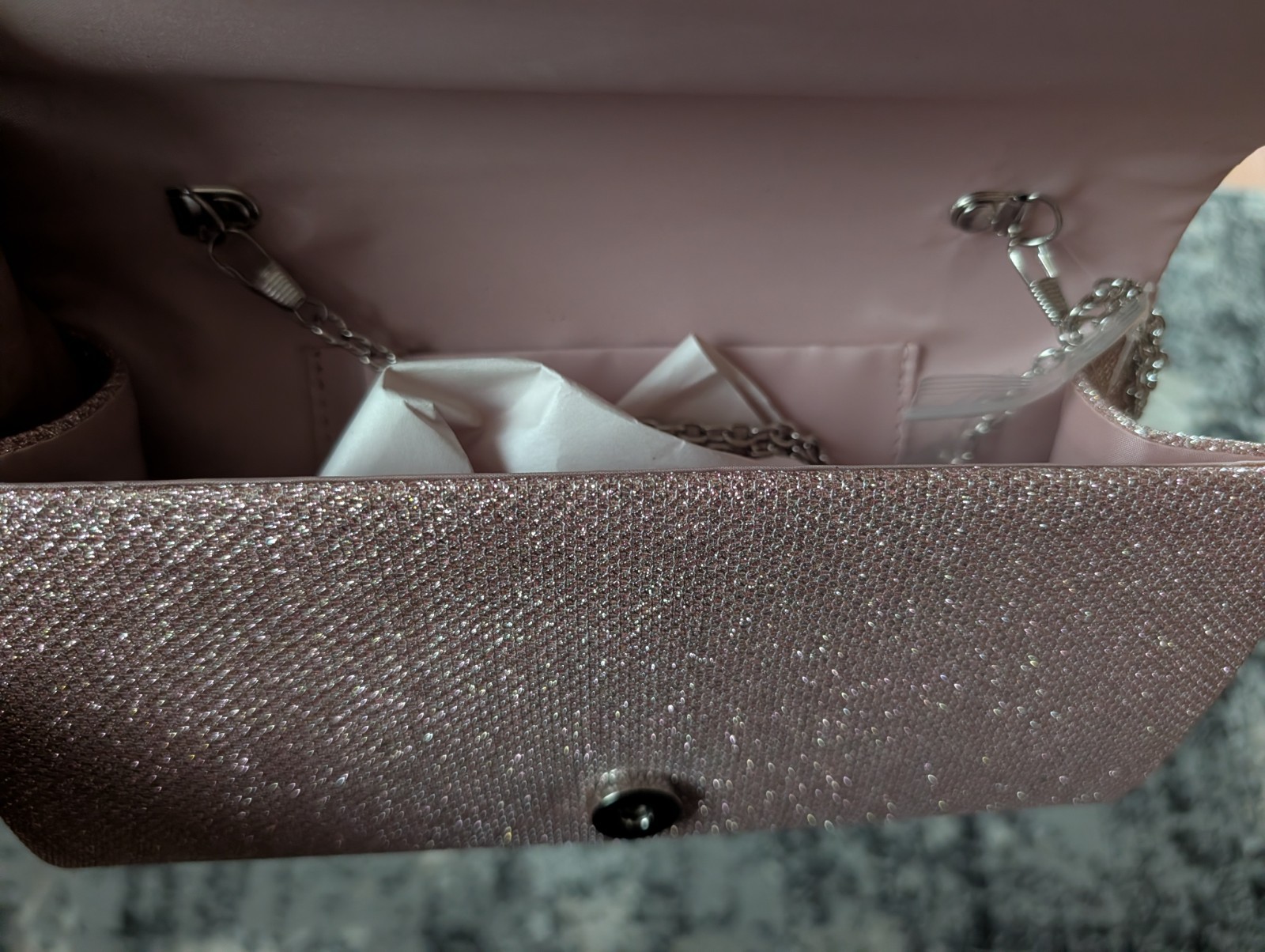 Women’s Small Pink Glitter Clutch Purse, Silver Chain Strap, Magnetic Closure