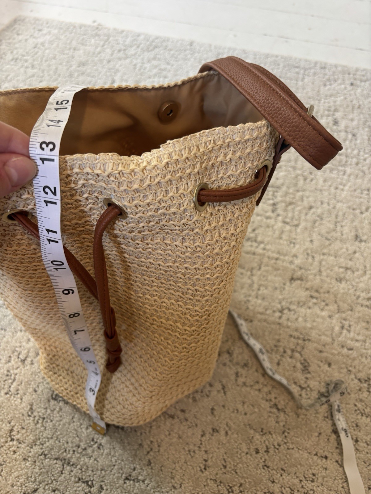 Woven Bucket Drawstring Shoulder Bag Beige/Brown w/ Pocket