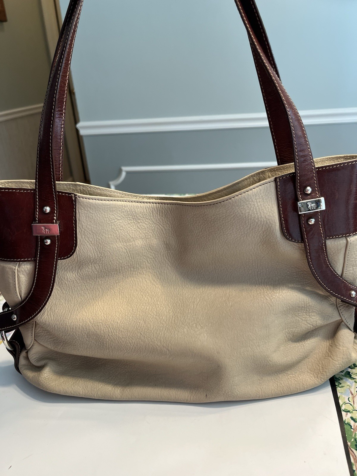 PETUSCO Shoulder Bag Leather Ivory/Brown Horse Logo Silver Hdwre Made in Spain