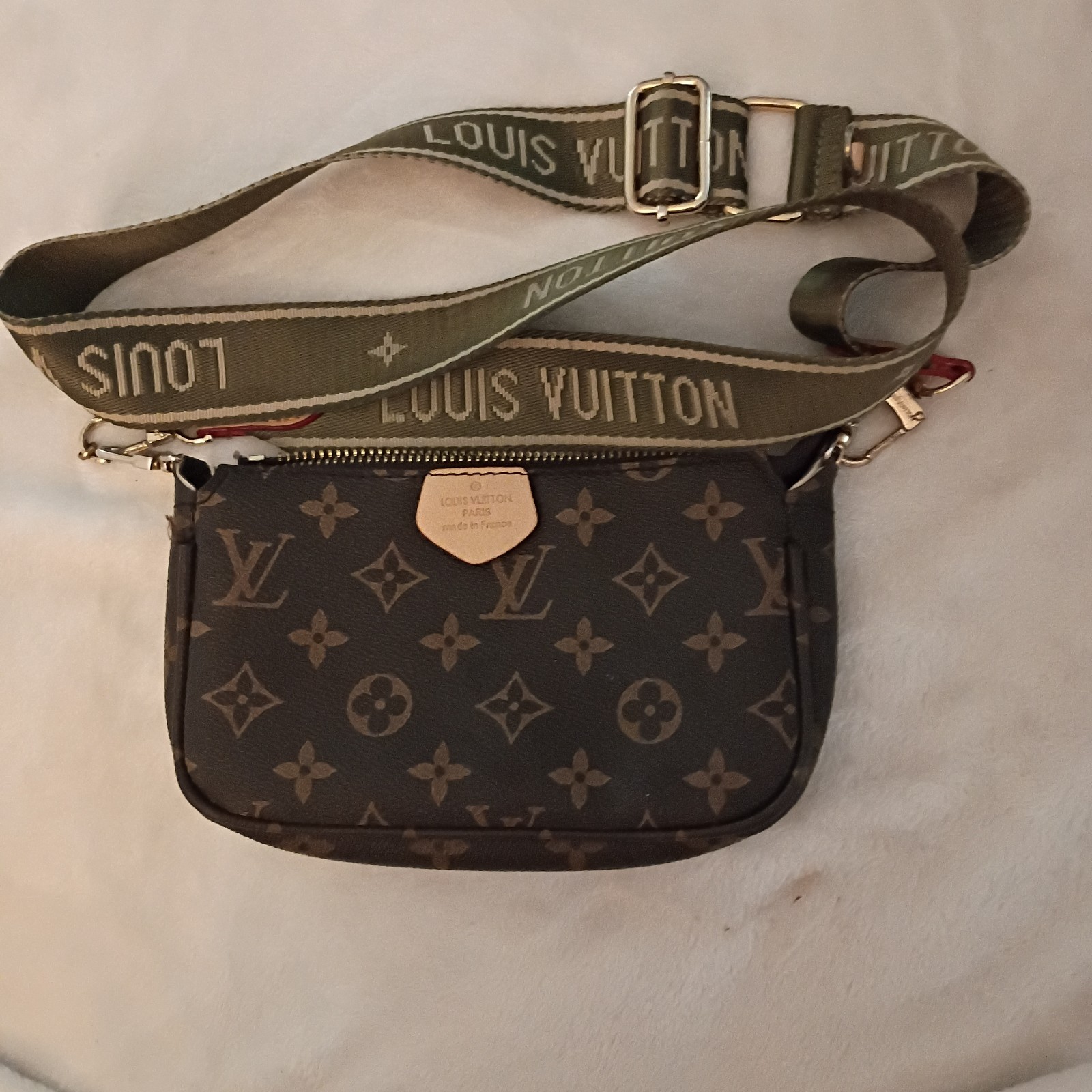 Louis Vuitton Monogram Small Zip Crossbody Pouch Green Strap Red Lining Gold